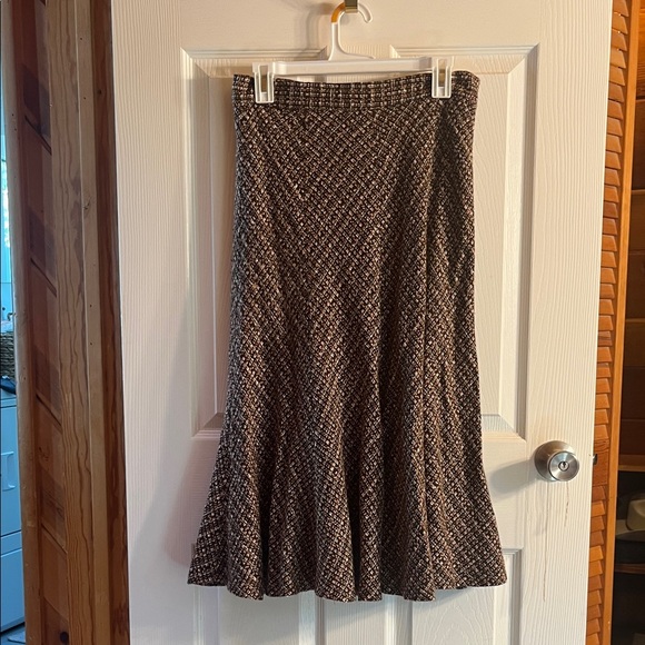 Donna Ricco Dresses & Skirts - Elegant Brown Patterned Women's Skirt